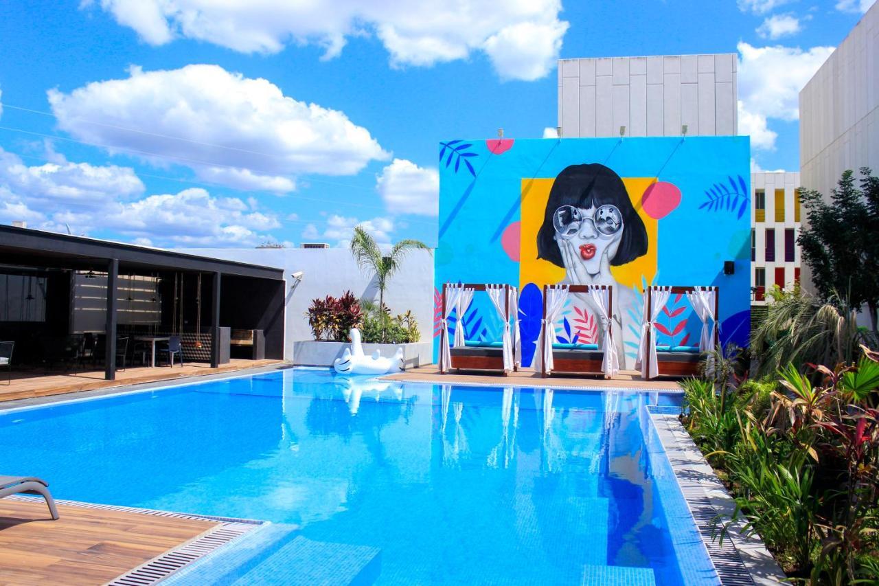 Campus Merida Aparthotel Exterior photo